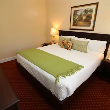 Kings Creek Plantation By Tripforth Williamsburg Room photo