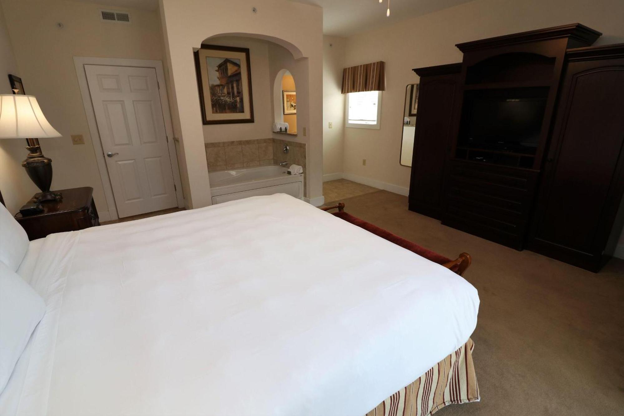 Kings Creek Plantation By Tripforth Williamsburg Room photo